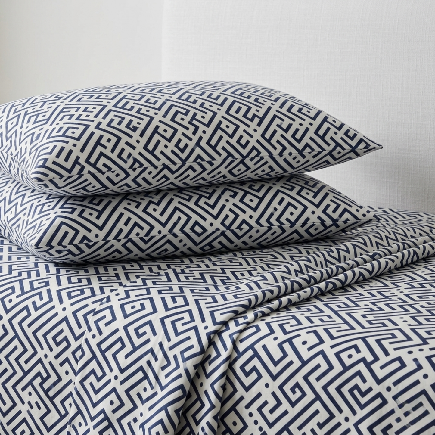 Modern Greek Key Geometric Bedding Set - Navy Blue & White Maze Print Duvet Cover